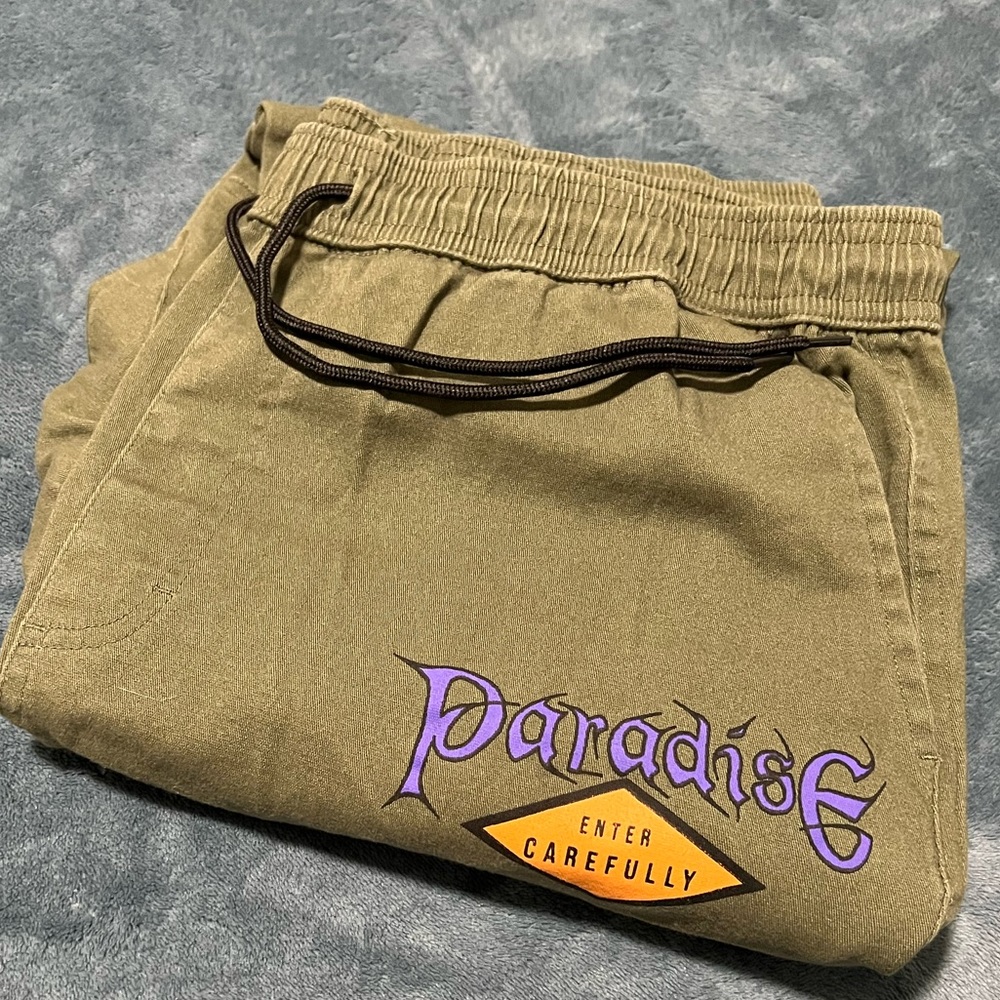 Guys large skater cargo pants